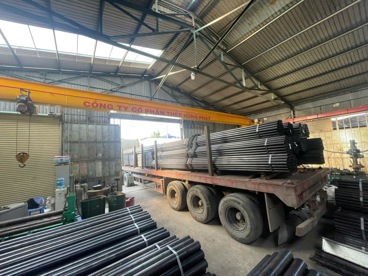 Ống thép hàn đen