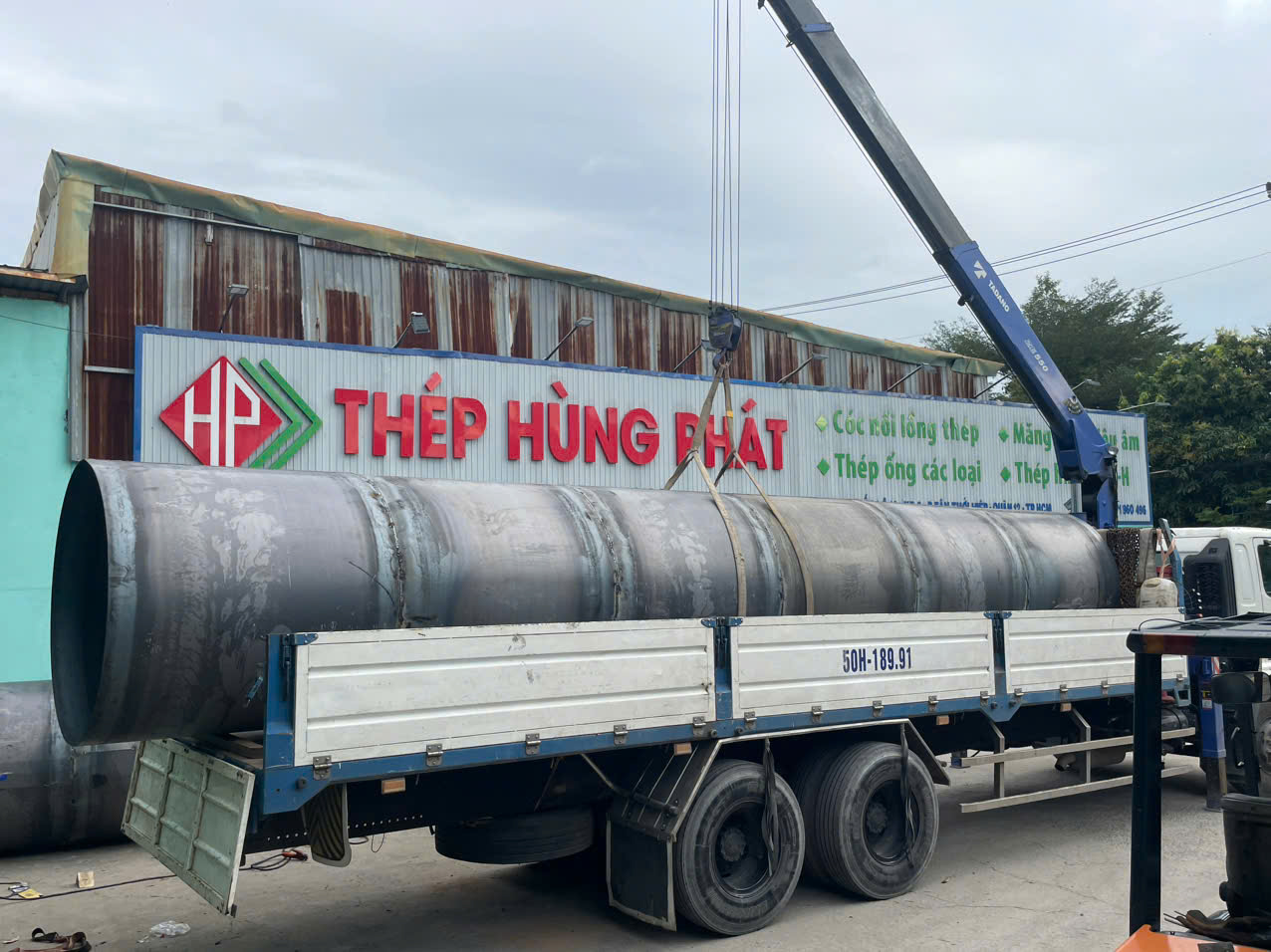 ống lốc thép