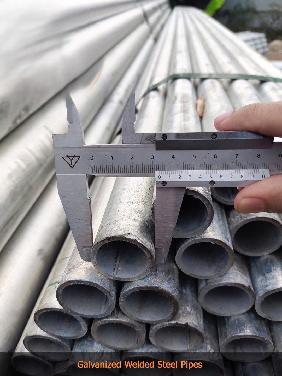 Ống thép phi 34 mạ kẽm