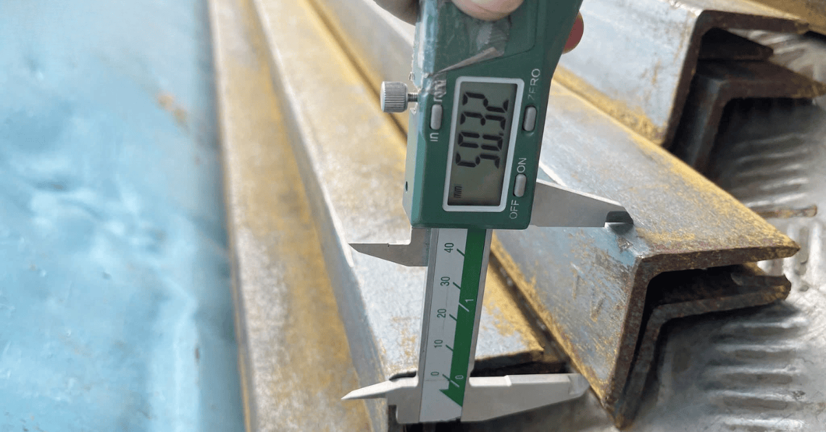 Thép hình V50 (sắt V5)