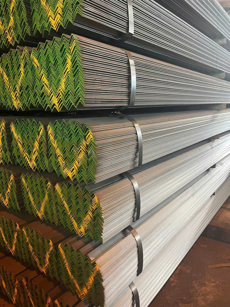 Thép hình V30